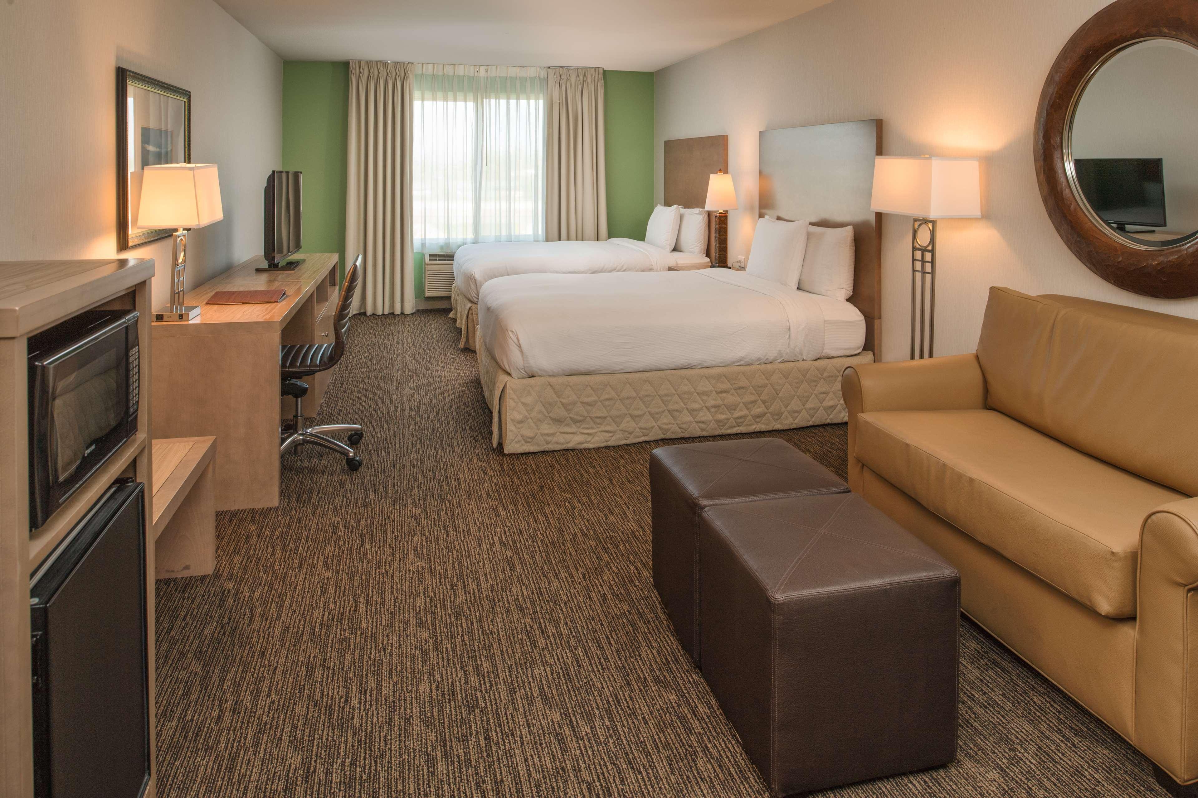 Doubletree By Hilton North Salem Hotell Exteriör bild