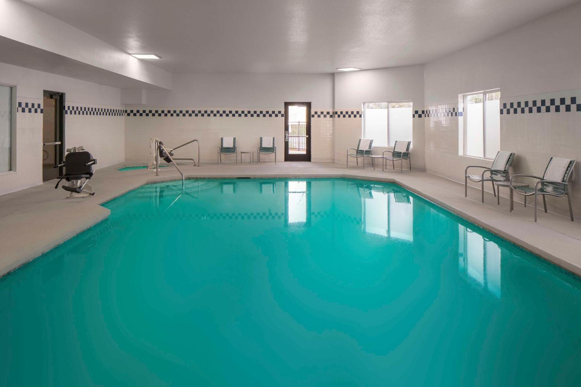 Doubletree By Hilton North Salem Hotell Exteriör bild